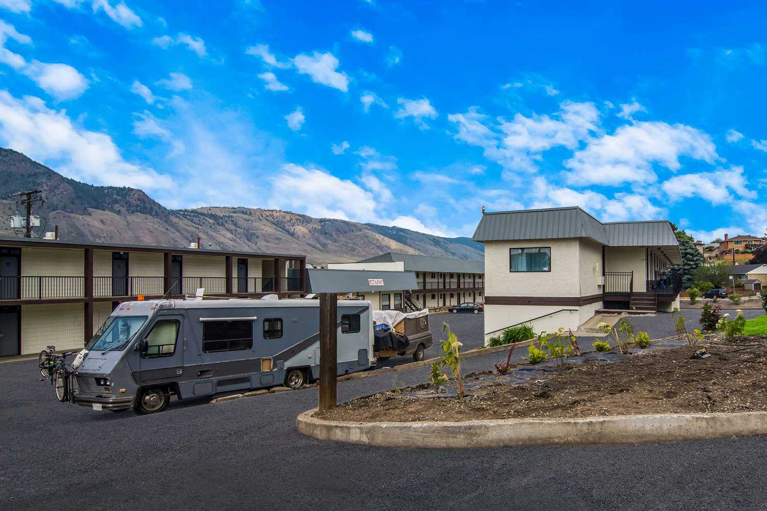 Kamloops, BC 的 Canadas Best Value Inn & Suites Kamloops