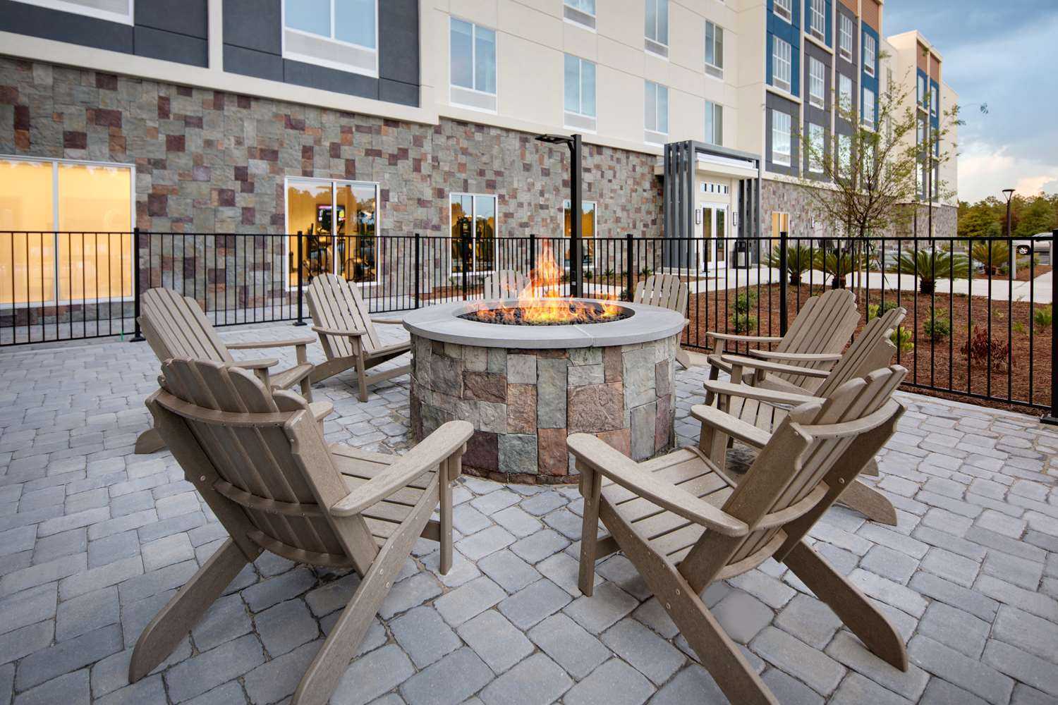 Hilton Garden Inn Panama City Airport в Panama City, FL