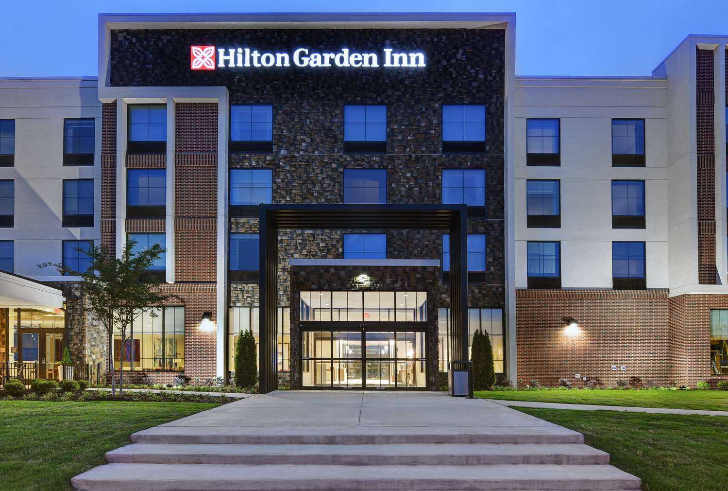 Hilton Garden Inn Madison Huntsville Airport in Madison, AL