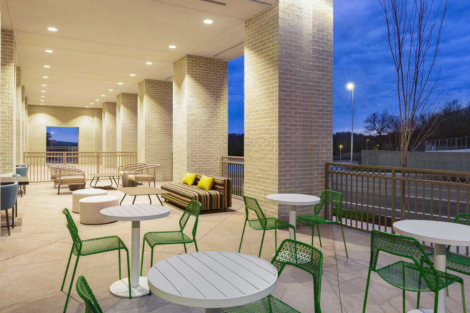 Home2 Suites by Hilton Nashville West End Avenue i Nashville, TN