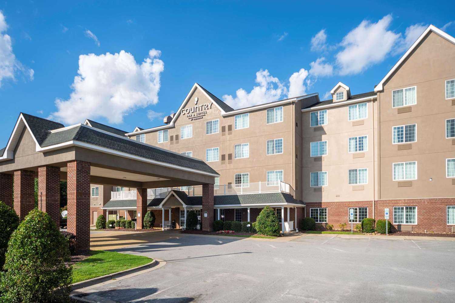 Country Inn & Suites By Radisson Rocky Mount Nc в Rocky Mount, NC