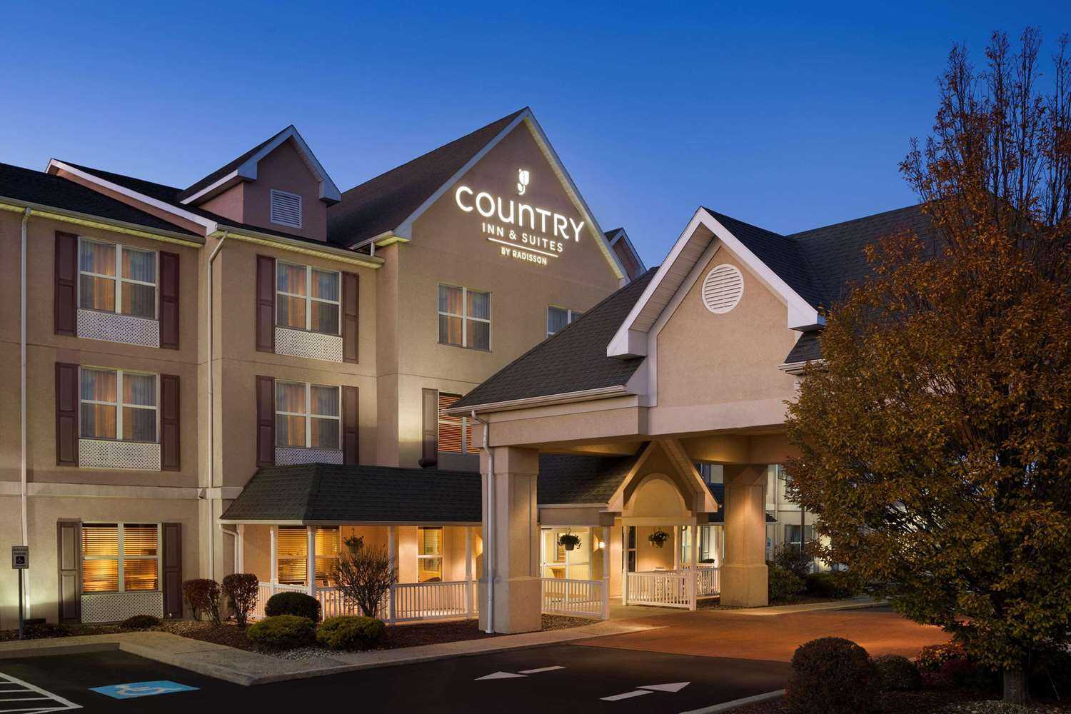 Country Inn & Suites By Radisson Frackville (Pottsville) em Pottsville, PA