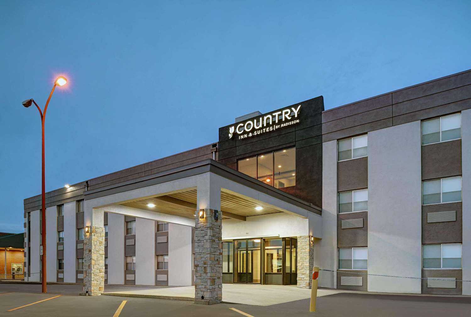 Country Inn & Suites by Radisson, Pierre, SD в Pierre, SD