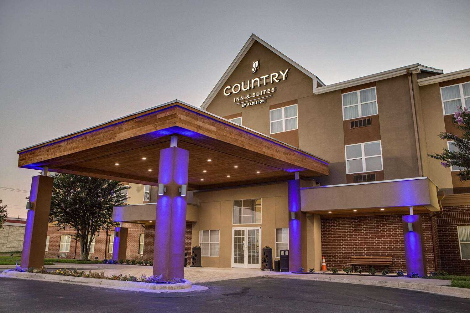 Country Inn & Suites By Radisson, Harlingen, TX a Harlingen, TX