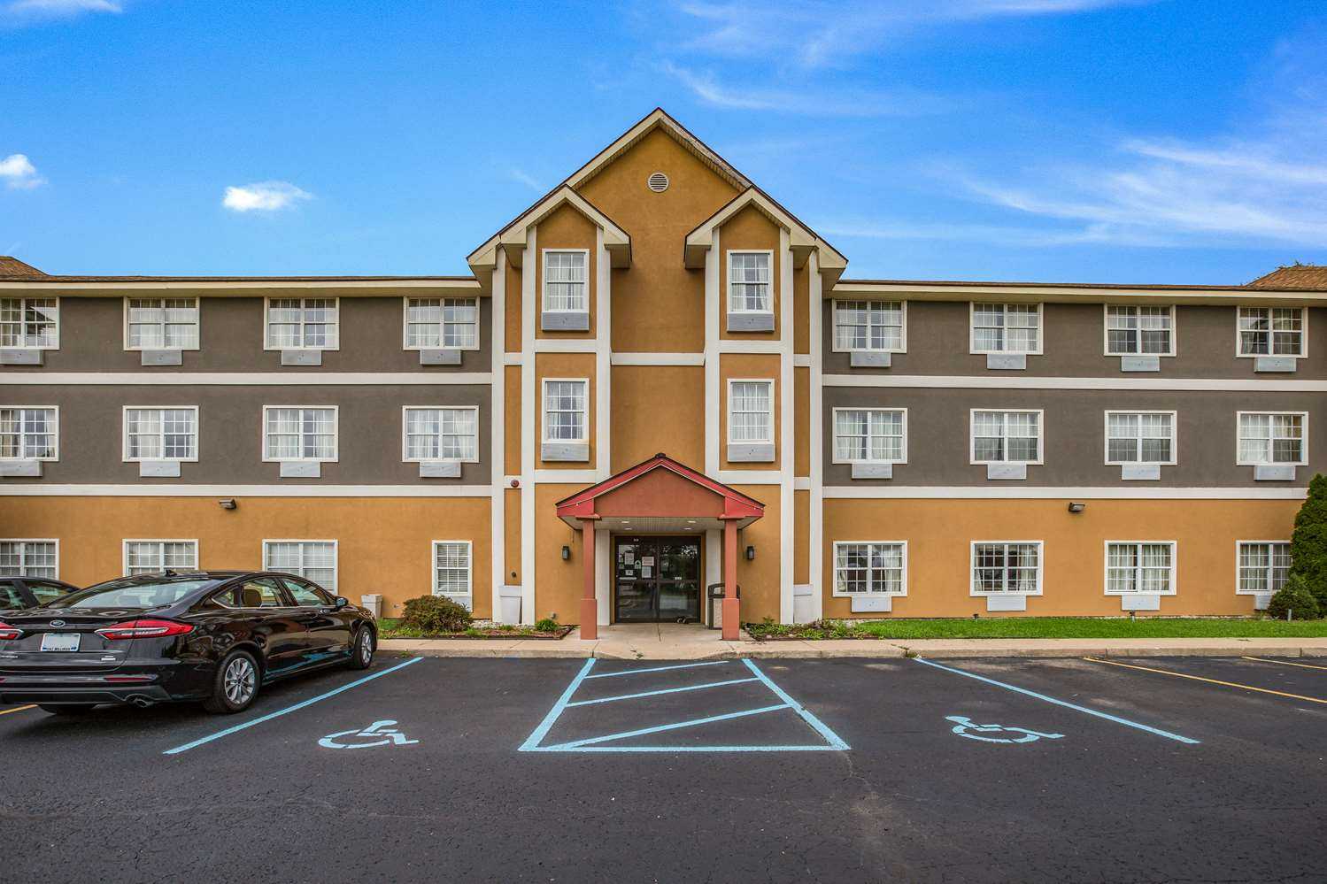 Americas Best Value Inn & Suites Three Rivers, Three Rivers, MI