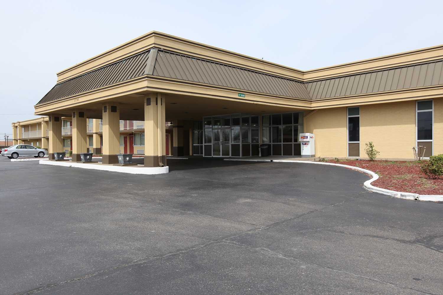 Americas Best Value Inn & Suites Greenville a Greenville, MS