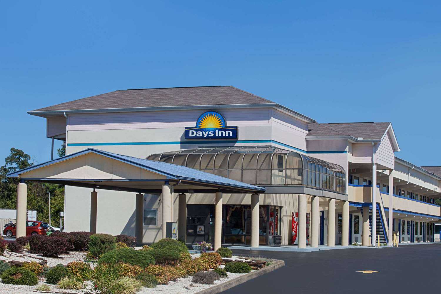 Days Inn by Wyndham Greeneville в Greeneville, TN
