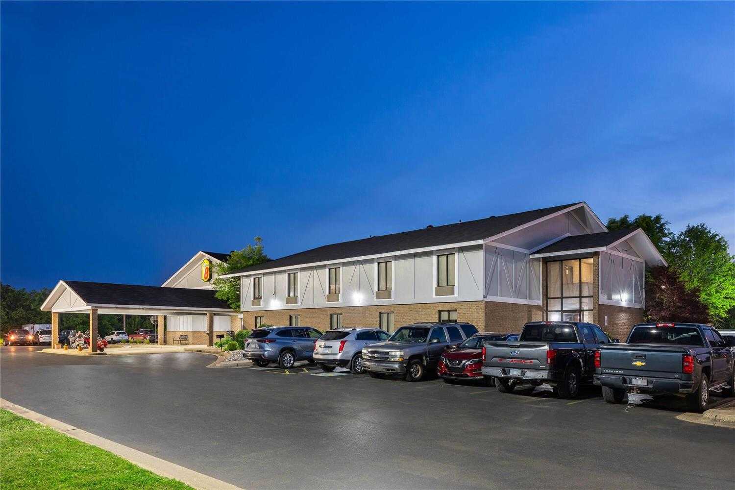 Super 8 by Wyndham Harrison AR in Harrison, AR