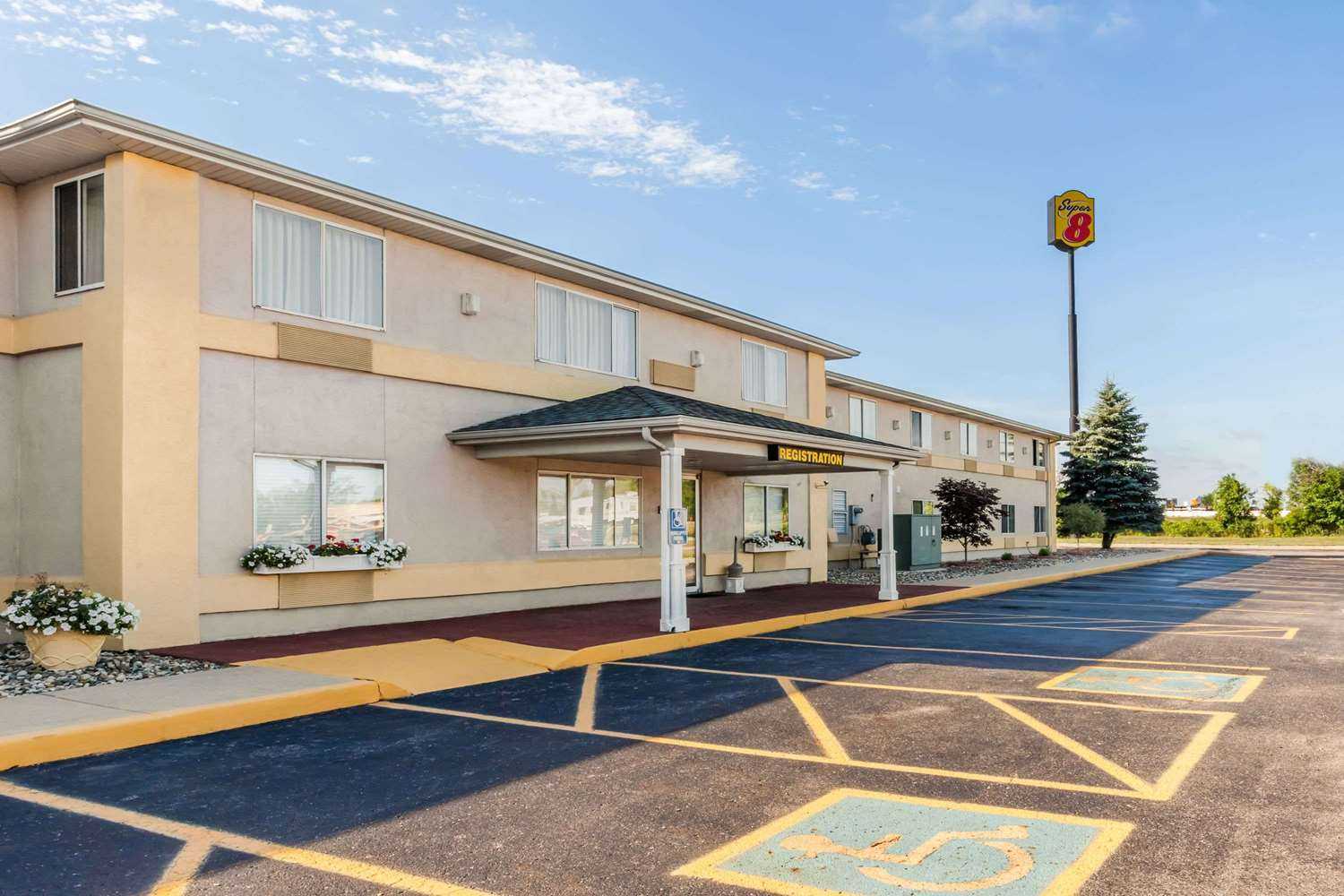 Super 8 by Wyndham Ionia MI em Ionia, MI