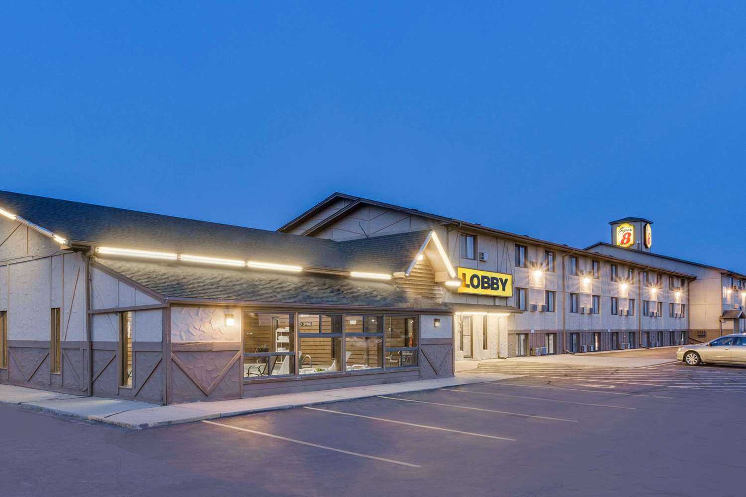 Super 8 by Wyndham Mitchell em Mitchell, SD