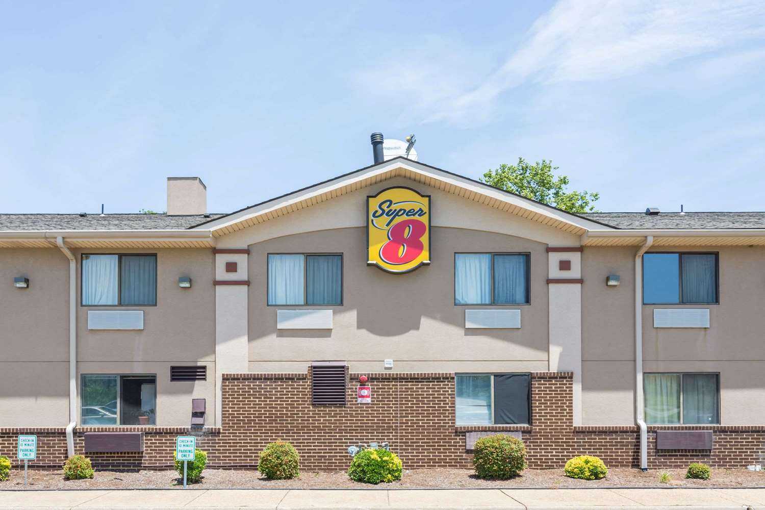 Super 8 by Wyndham Hampton à Hampton, VA