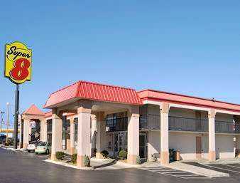 Super 8 by Wyndham Oklahoma Fairgrounds в Oklahoma City, OK