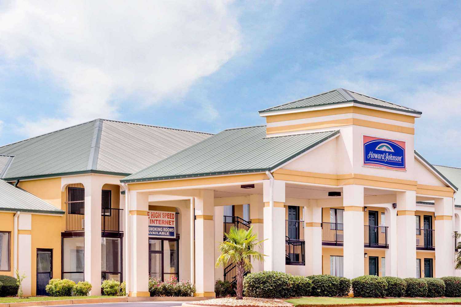 Howard Johnson by Wyndham Perry GA в Perry, GA