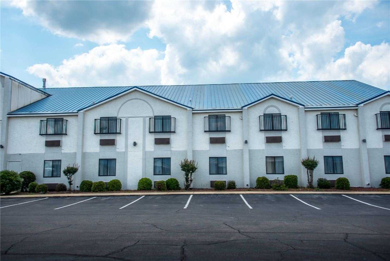 Days Inn by Wyndham Troy em Troy, AL