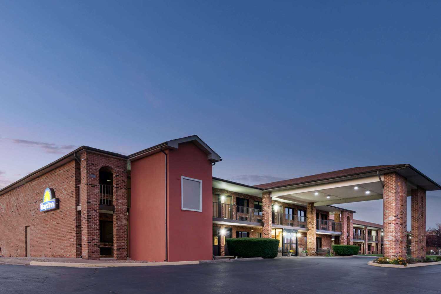 Days Inn by Wyndham New Market Battlefield в New Market, VA