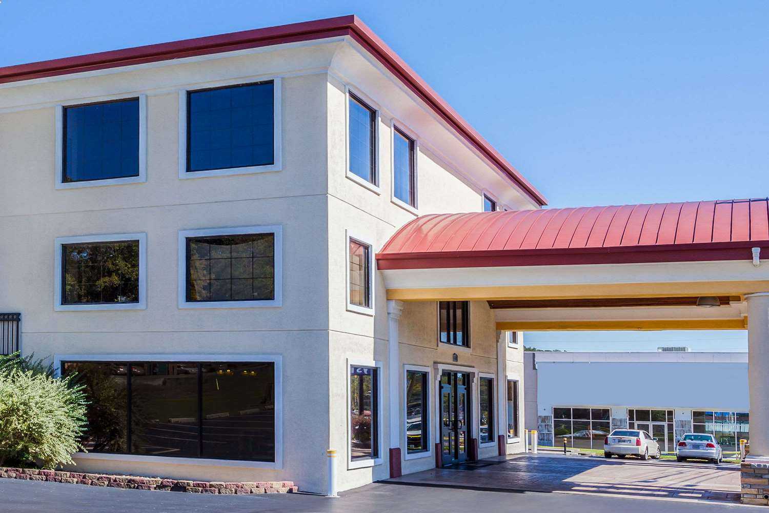 Days Inn by Wyndham Dalton в Dalton, GA