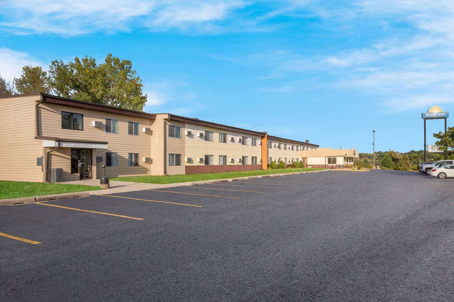 Days Inn by Wyndham Newton em Newton, IA