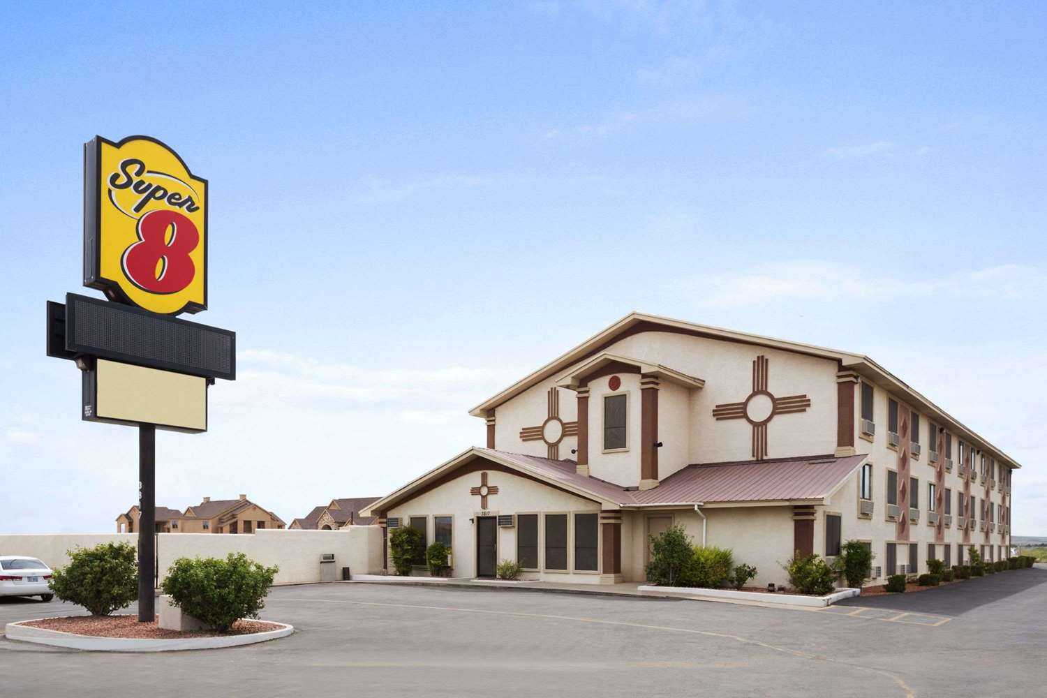 Super 8 by Wyndham Carlsbad em Carlsbad, NM