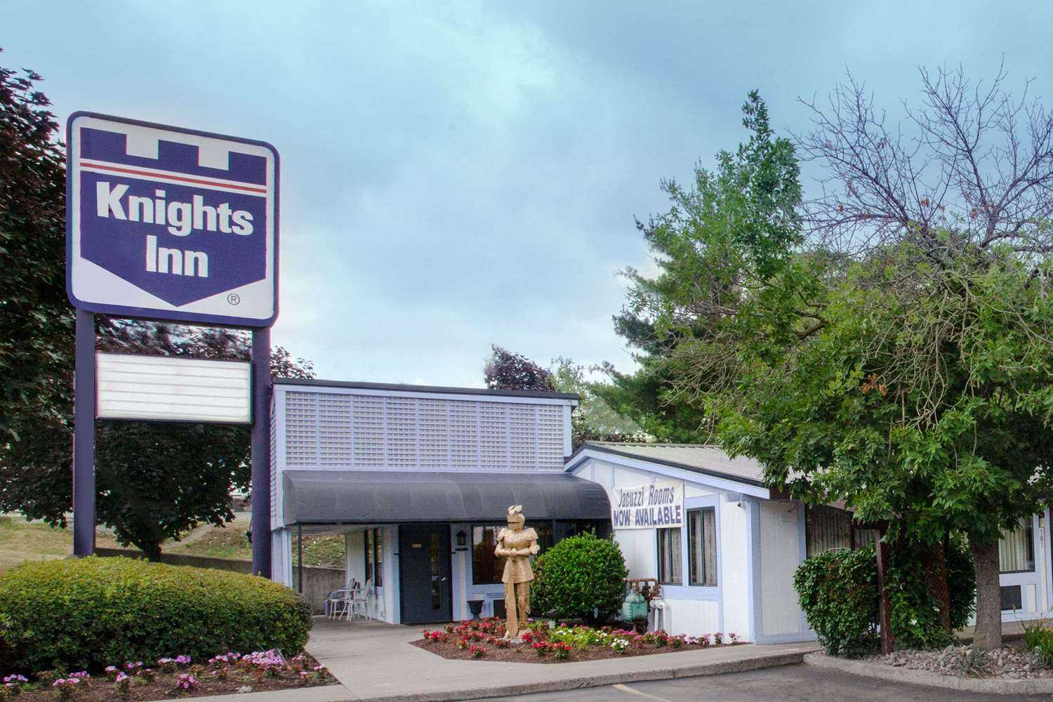 Knights Inn Pittston, Pittston, PA