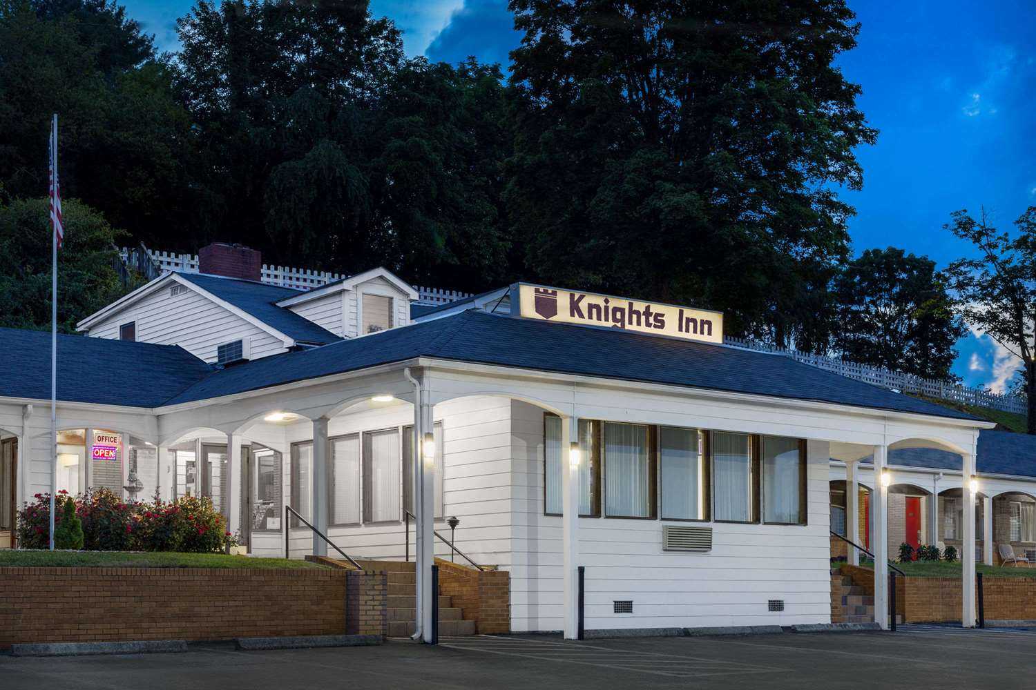Knights Inn Galax в Galax, VA