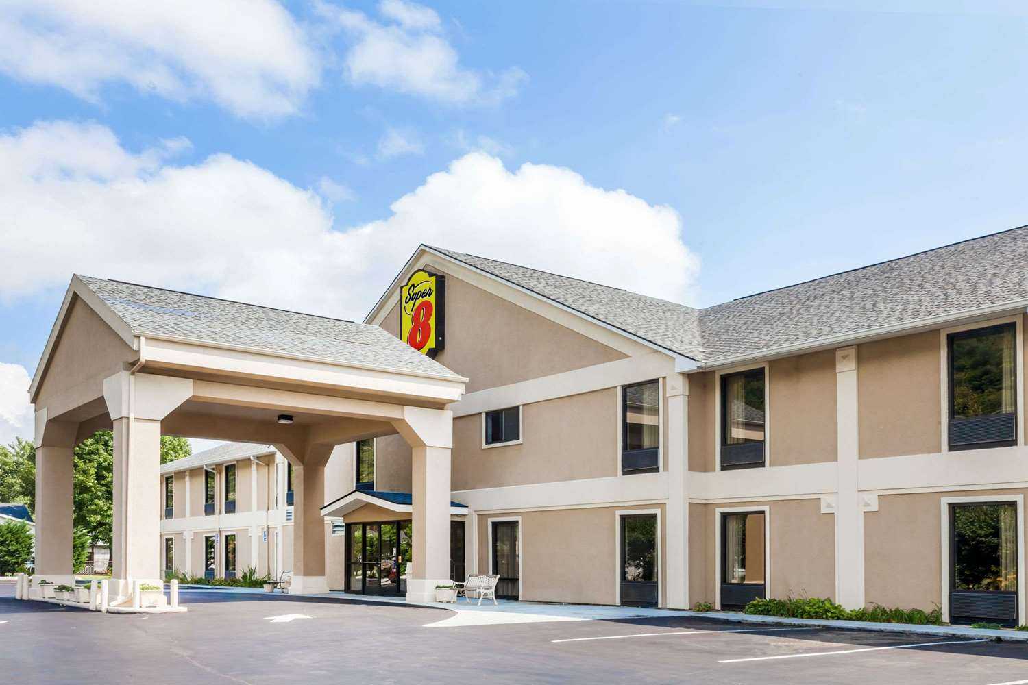 Erwin, TNにおけるSuper 8 by Wyndham Erwin 