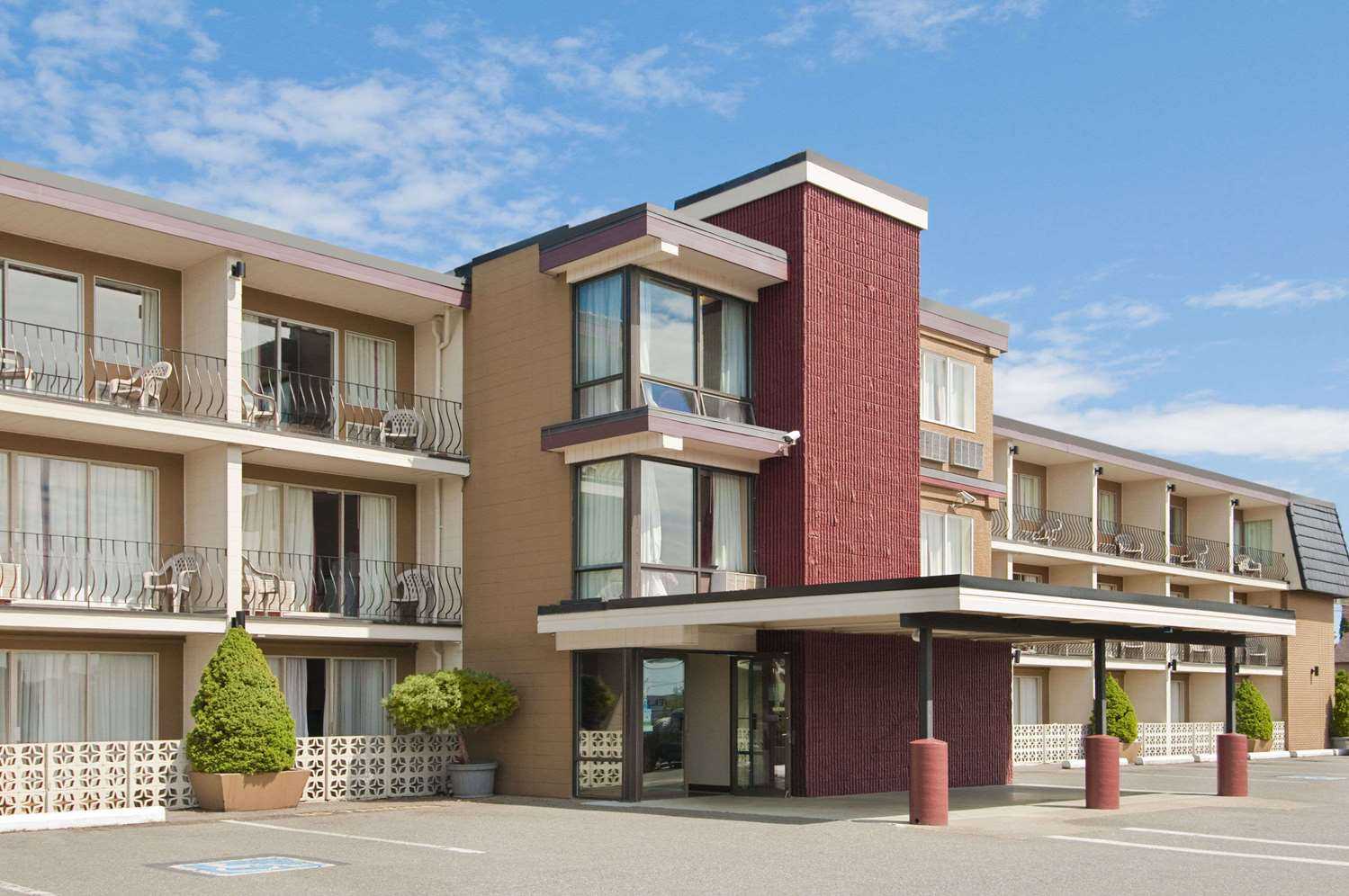 Travelodge by Wyndham Nanaimo в Nanaimo, BC