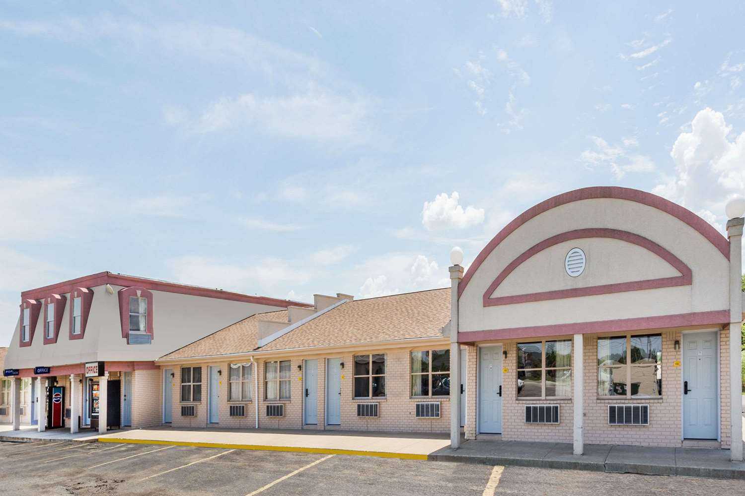 Peru, IN 的 Knights Inn Peru