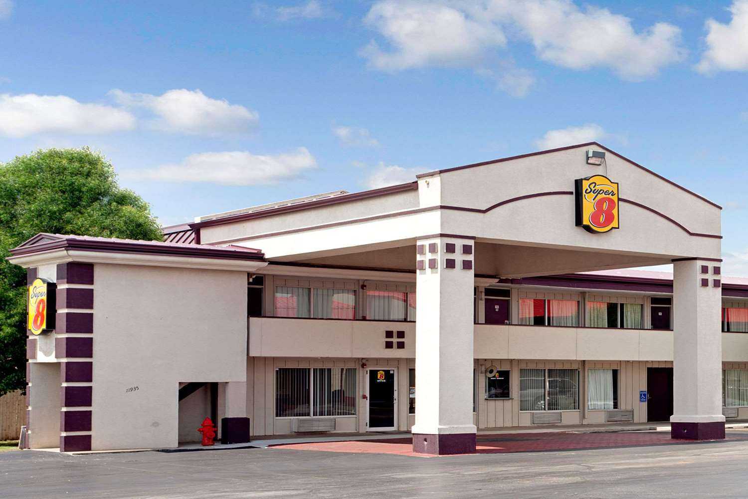 Super 8 by Wyndham Oklahoma/Frontier City em Oklahoma City, OK
