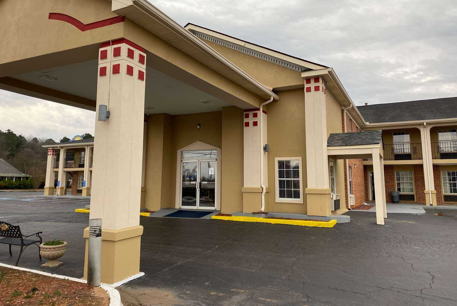 Super 8 by Wyndham Covington à Covington, GA