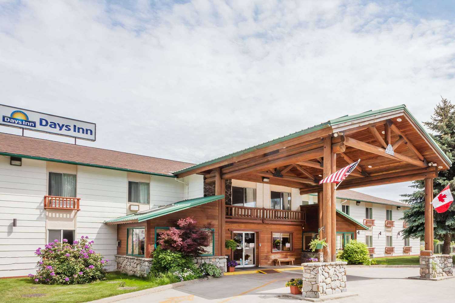 Days Inn by Wyndham Sandpoint i Ponderay, ID