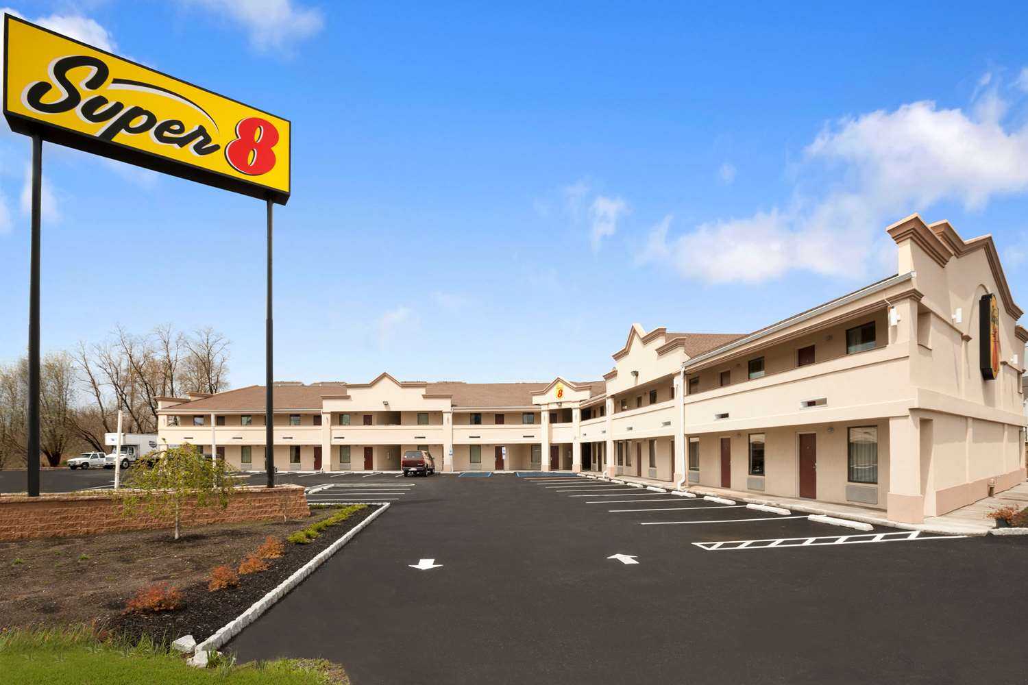 Super 8 by Wyndham Rahway/Newark, Rahway, NJ