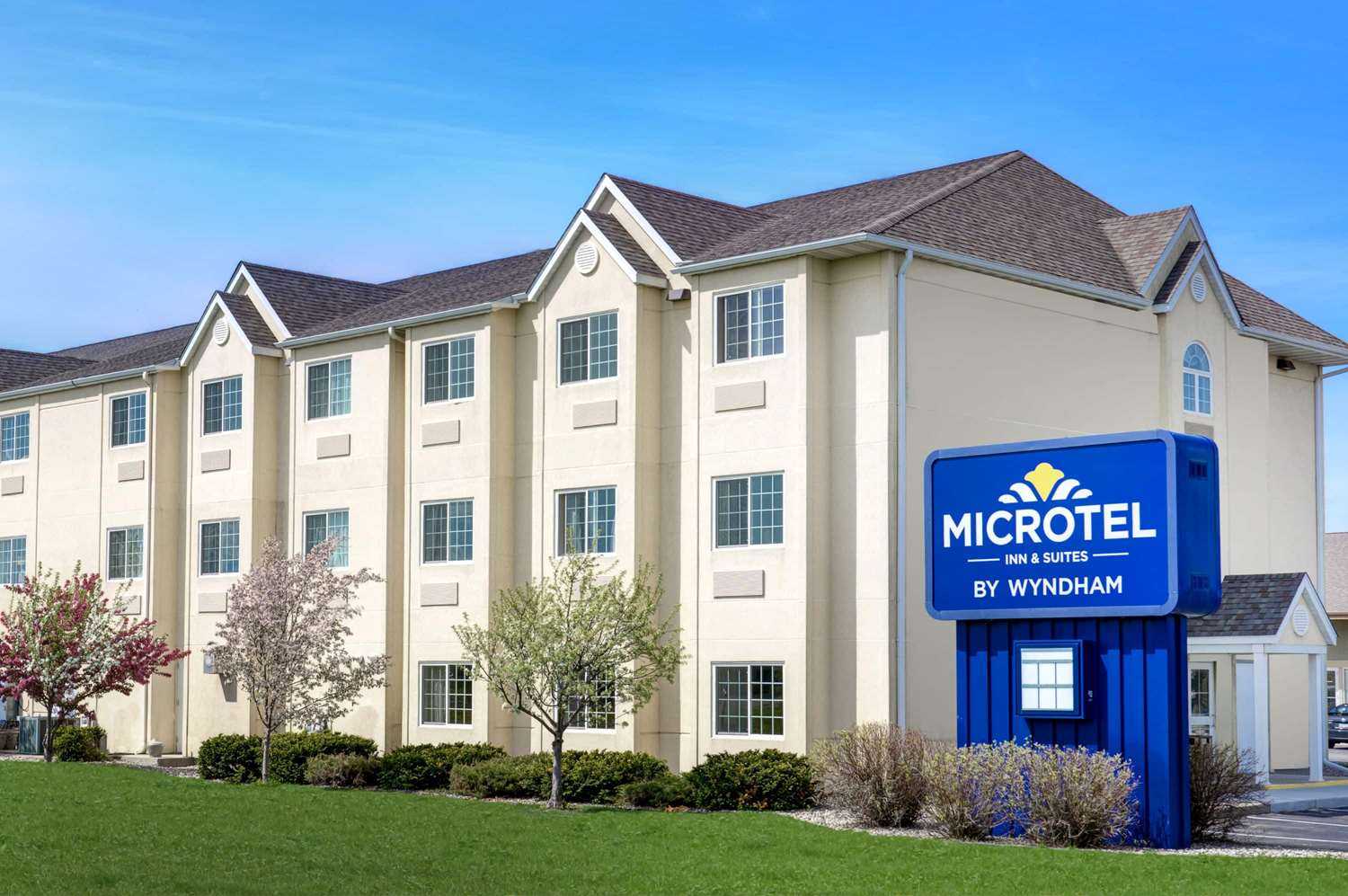 Microtel Inn & Suites by Wyndham Mankato, Mankato, MN