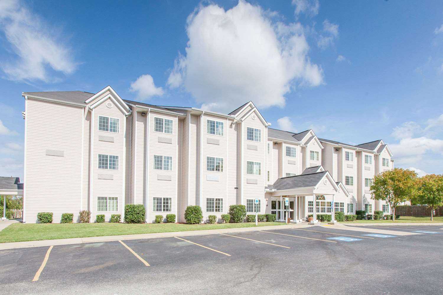 Microtel Inn & Suites by Wyndham Rogers en Rogers, AR