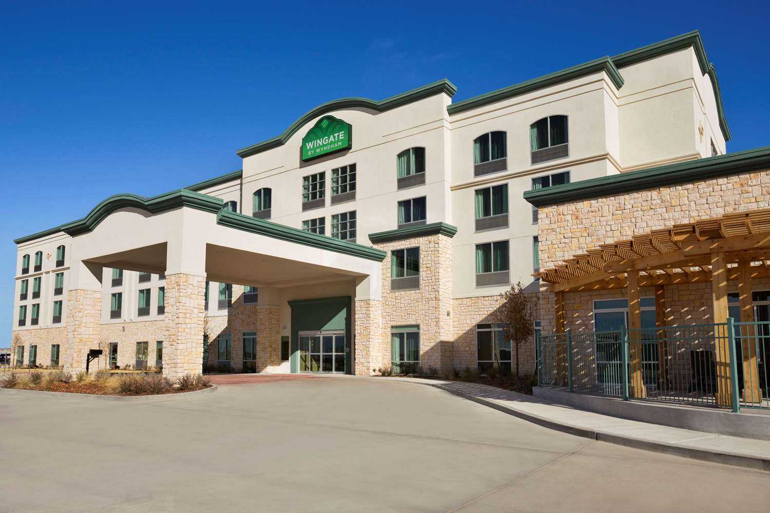 Wingate by Wyndham Seminole в Seminole, TX