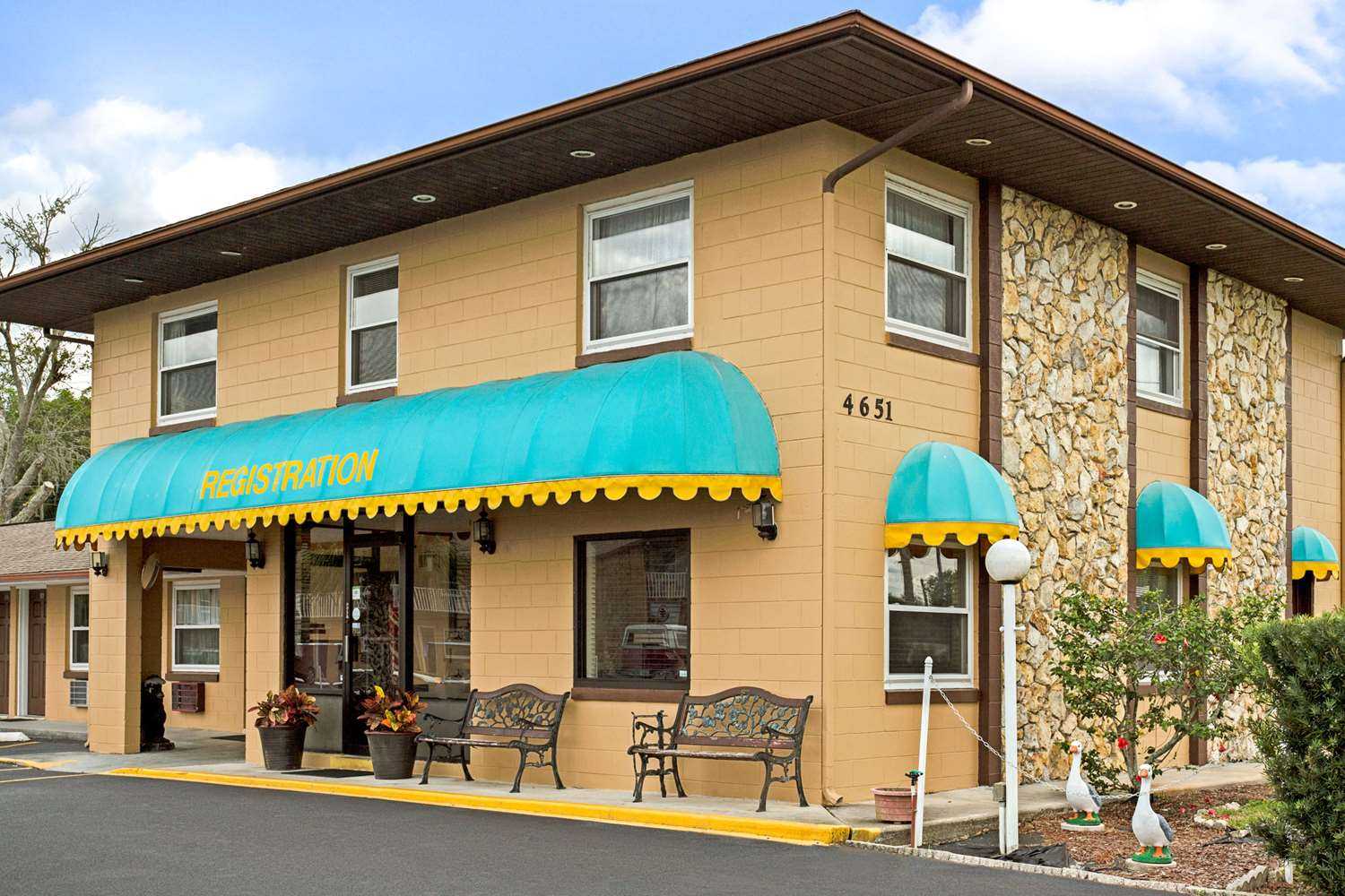 Kissimmee, FL 的 Knights Inn Kissimmee