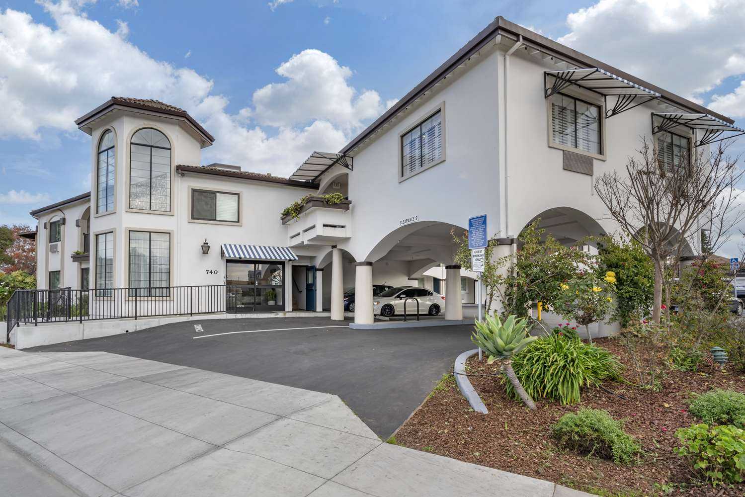 Best Western Rose Garden Inn à Watsonville, CA