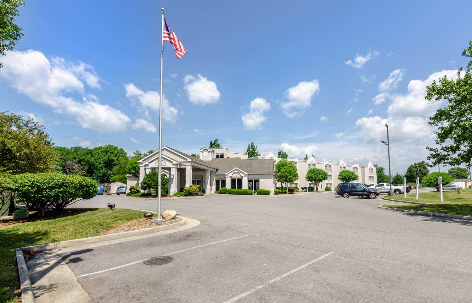 Best Western Plus Inn at Valley View à Roanoke, VA