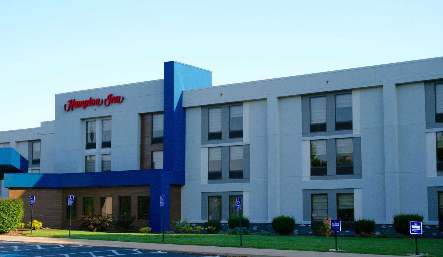 Hampton Inn DuBois в Du Bois, PA