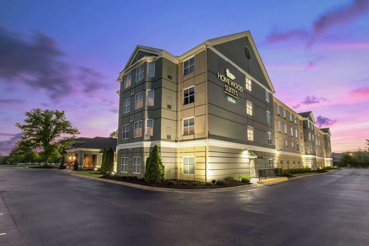 Homewood Suites by Hilton Greenville в Greenville, SC