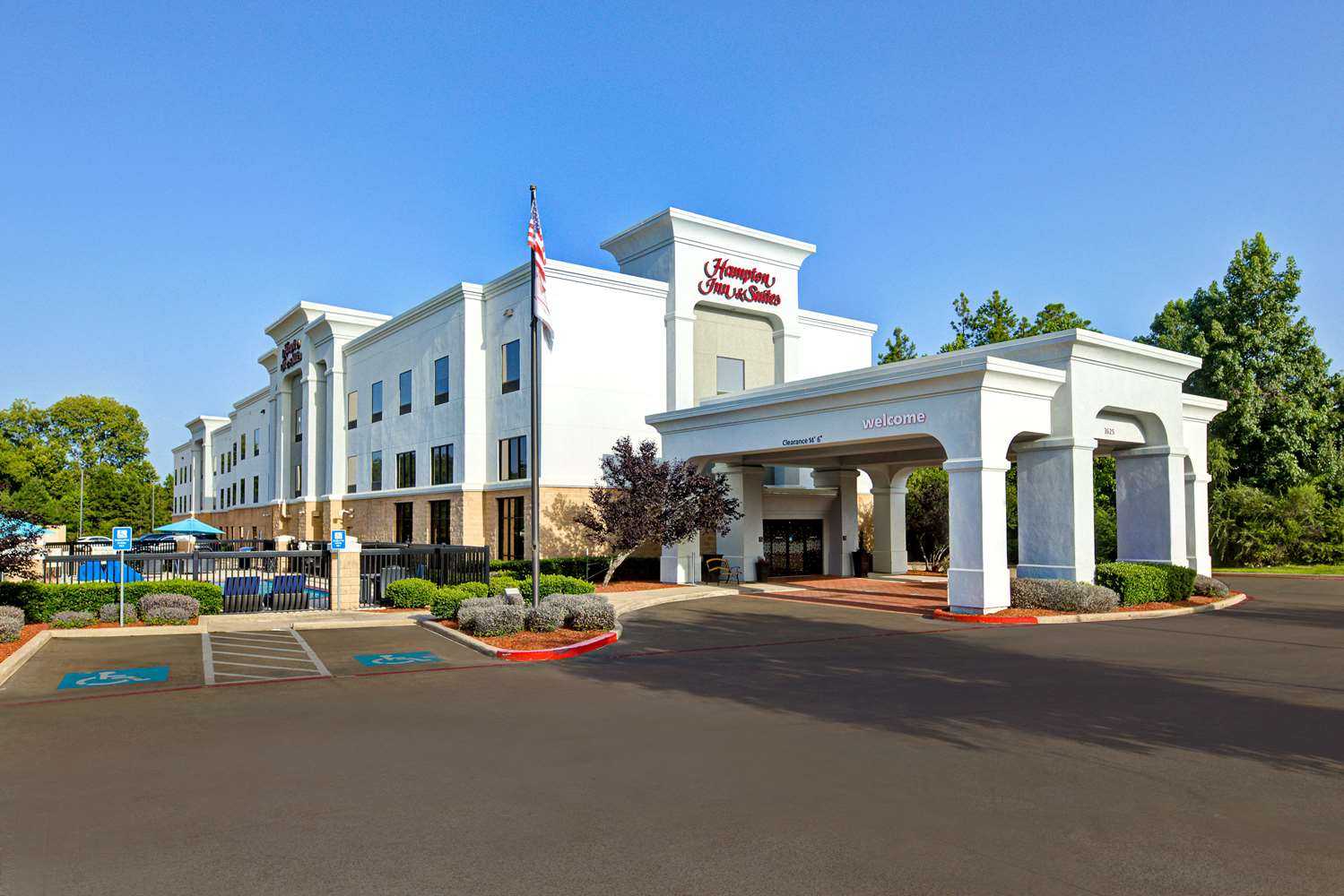 Hampton Inn & Suites Nacogdoches в Nacogdoches, TX
