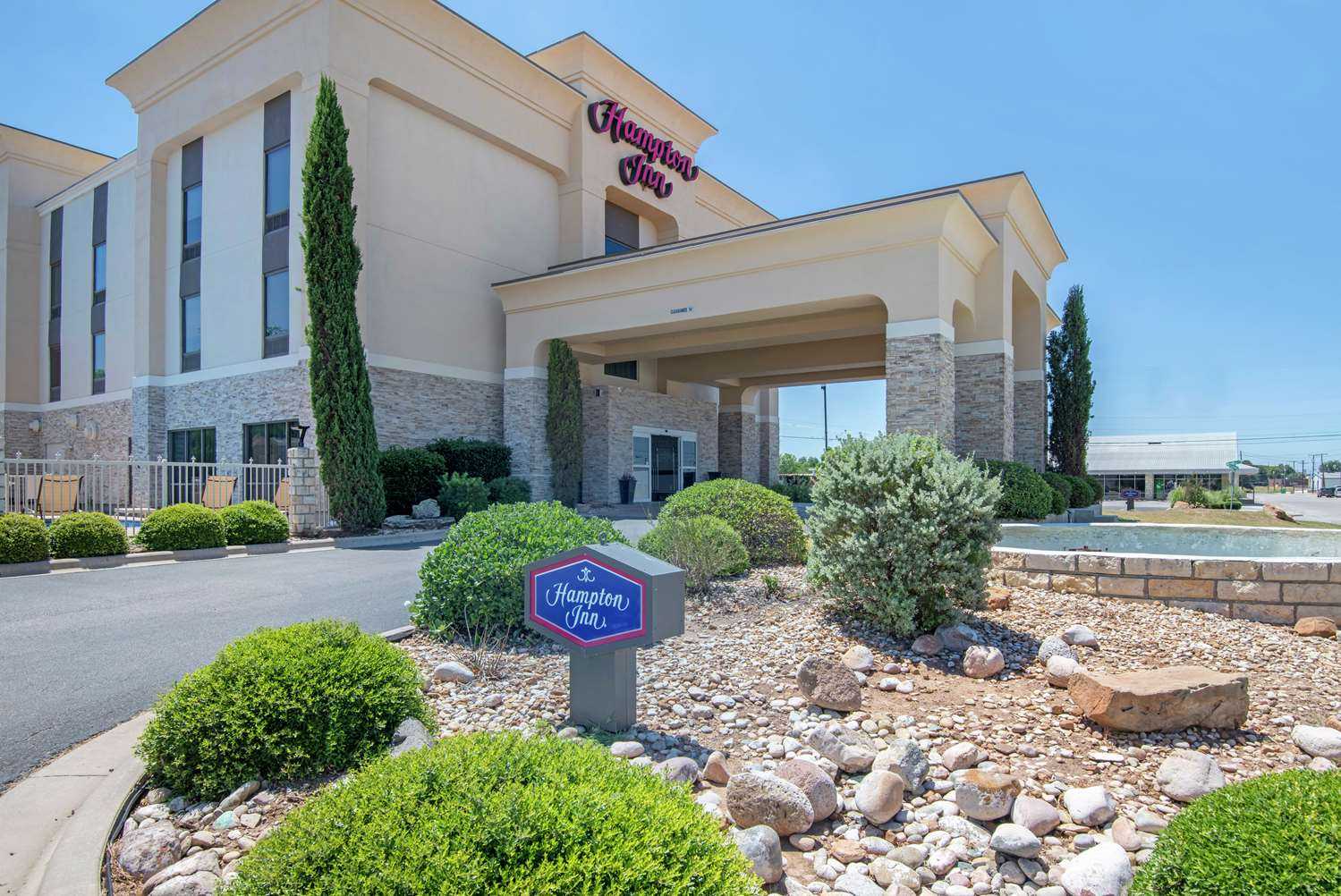 Hampton Inn Brownwood в Brownwood, TX