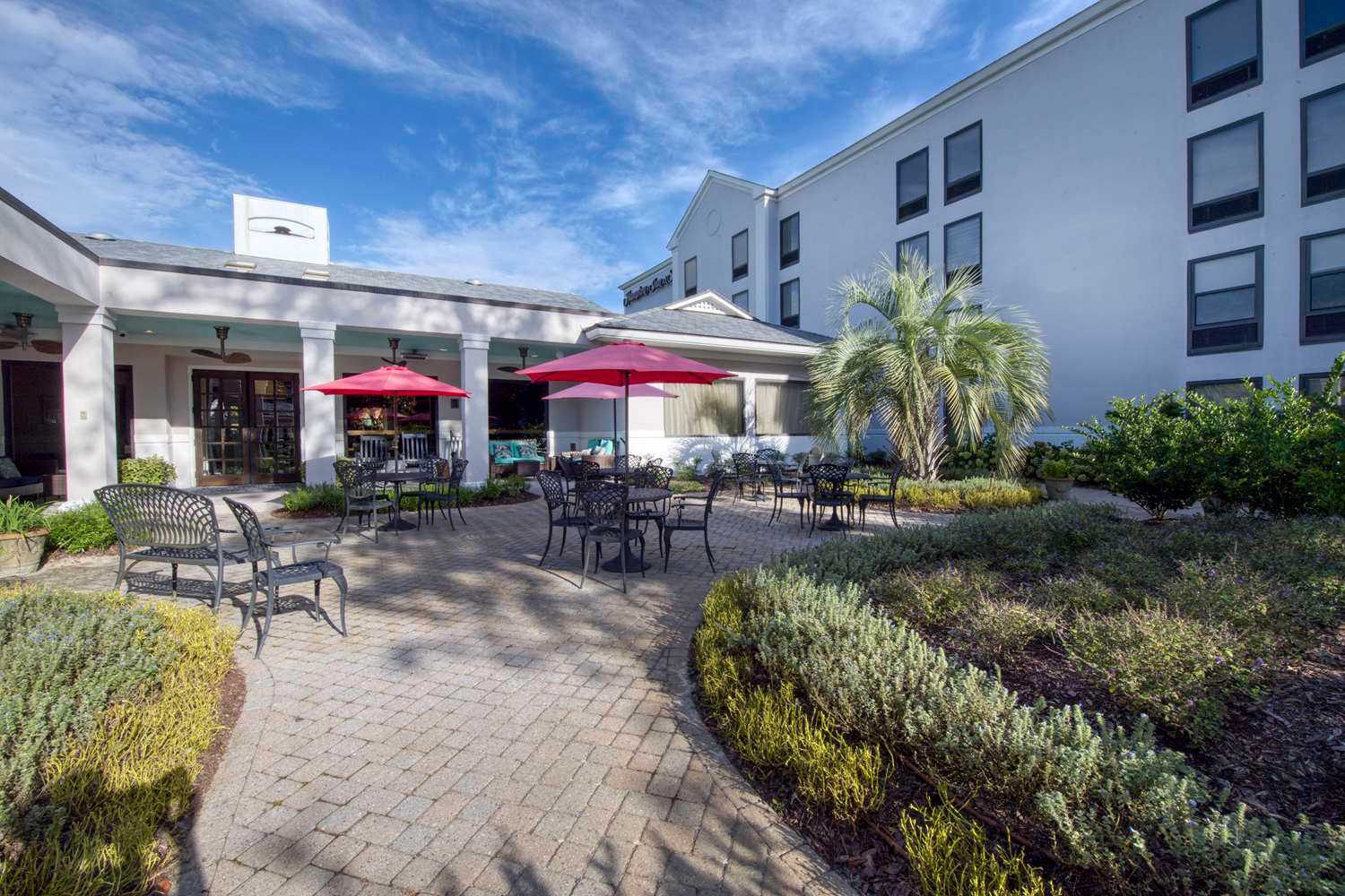 Hampton Inn & Suites Wilmington/Wrightsville Beach в Wilmington, NC