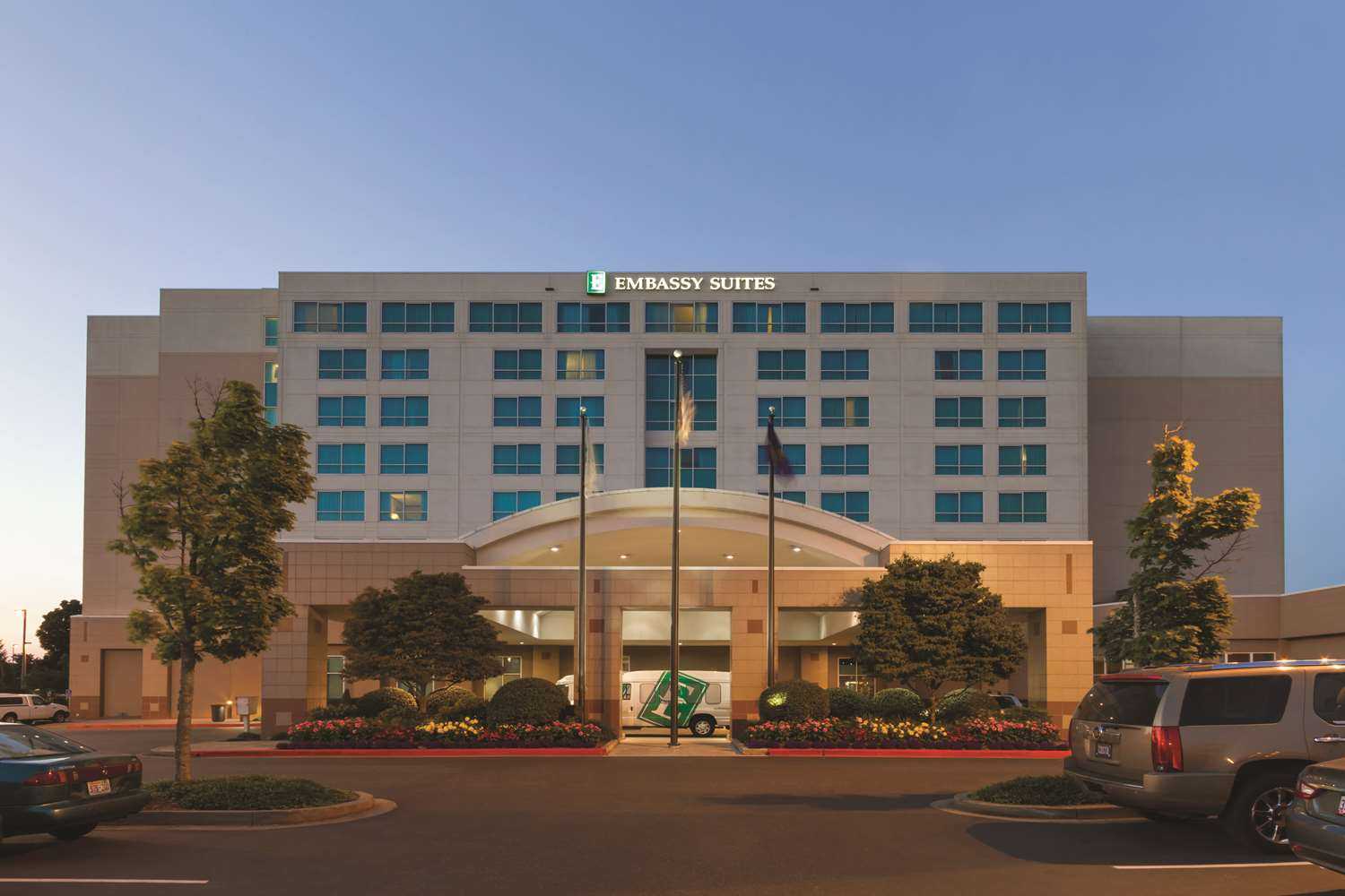 Portland, OR 的 Embassy Suites by Hilton Portland Airport
