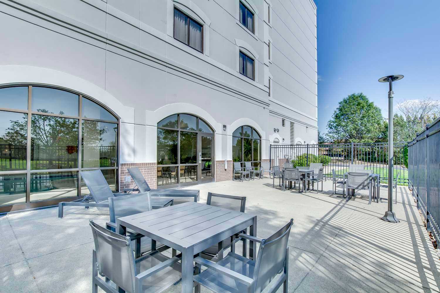 Embassy Suites by Hilton Louisville East in Louisville, KY