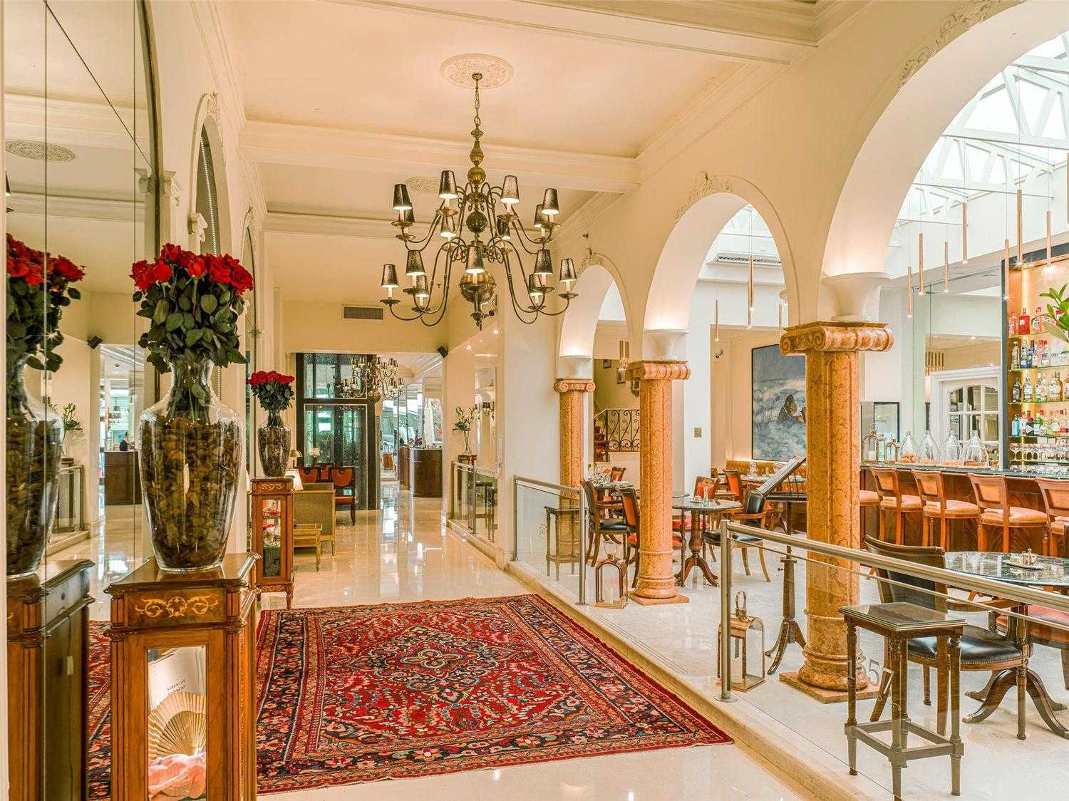 Melia Recoleta Plaza в Buenos Aires, AR