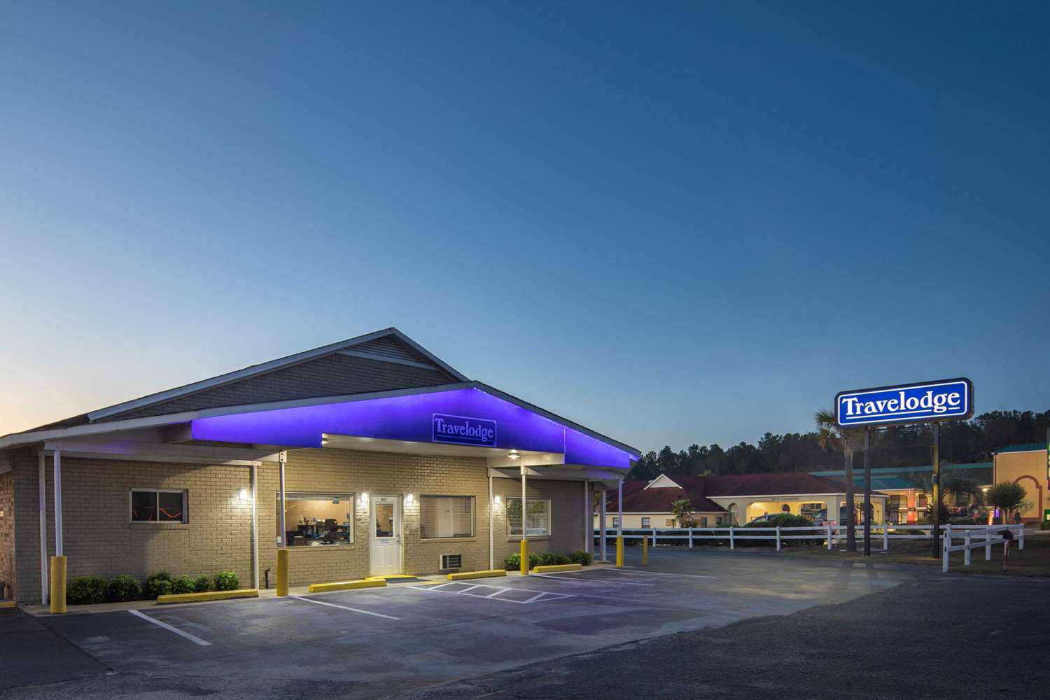 Travelodge by Wyndham Orangeburg, Orangeburg, SC