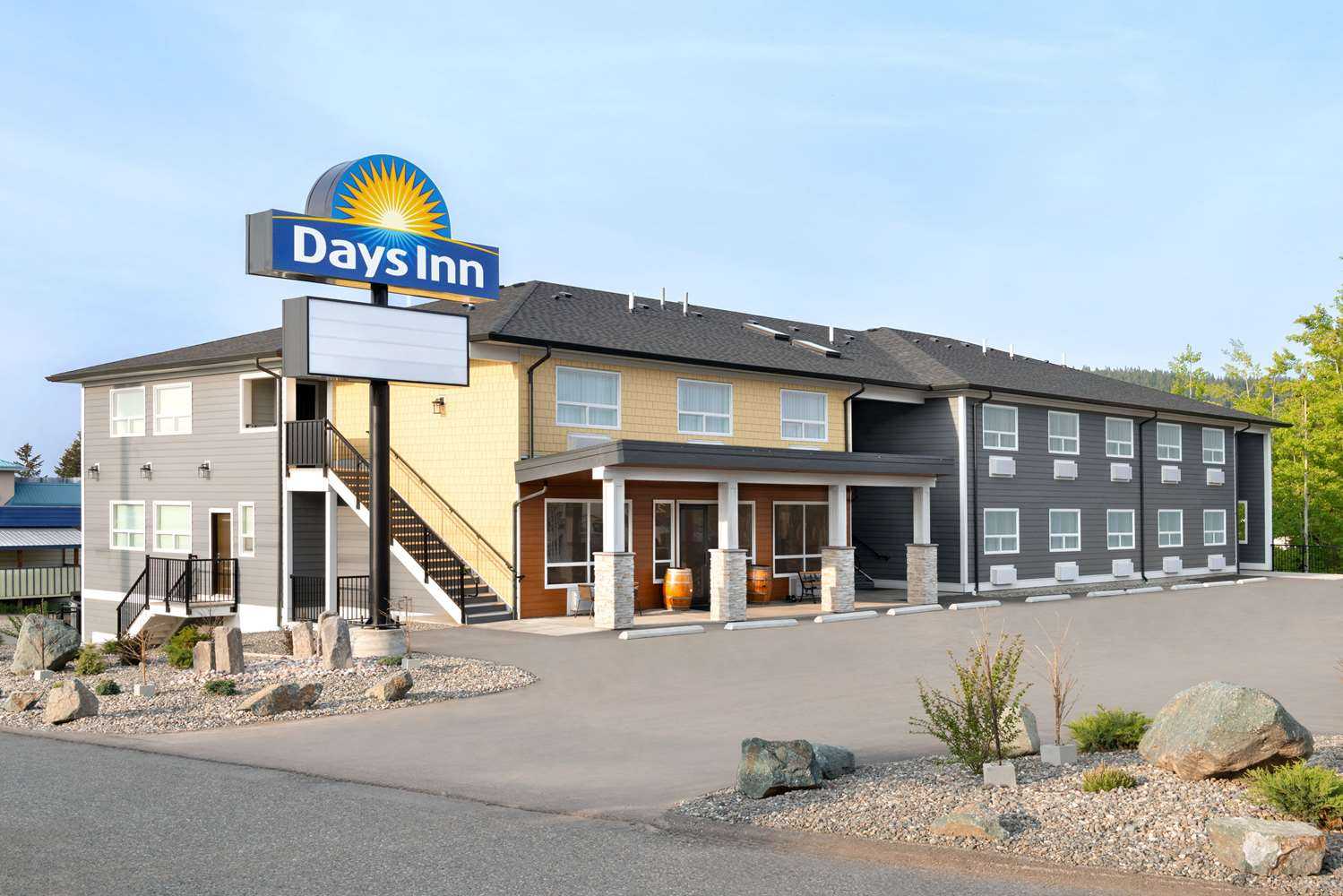 Days Inn by Wyndham 100 Mile House, 100 Mile House, BC
