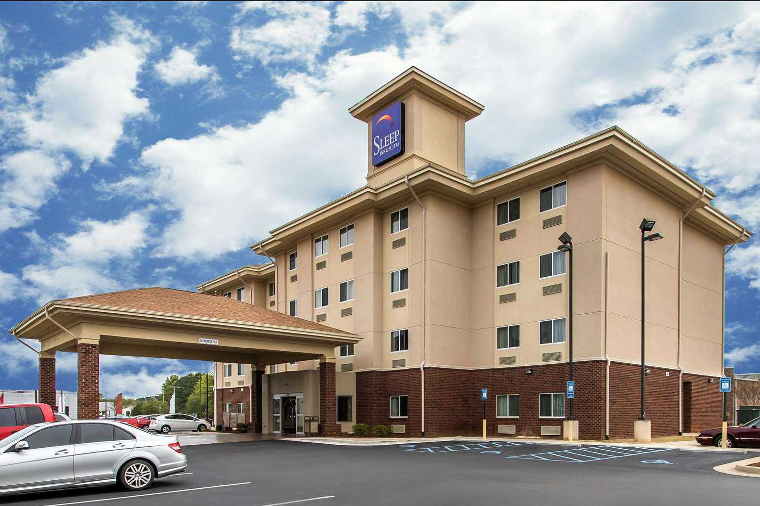 Huntsville, AL 的 Sleep Inn and Suites Huntsville near US Space and