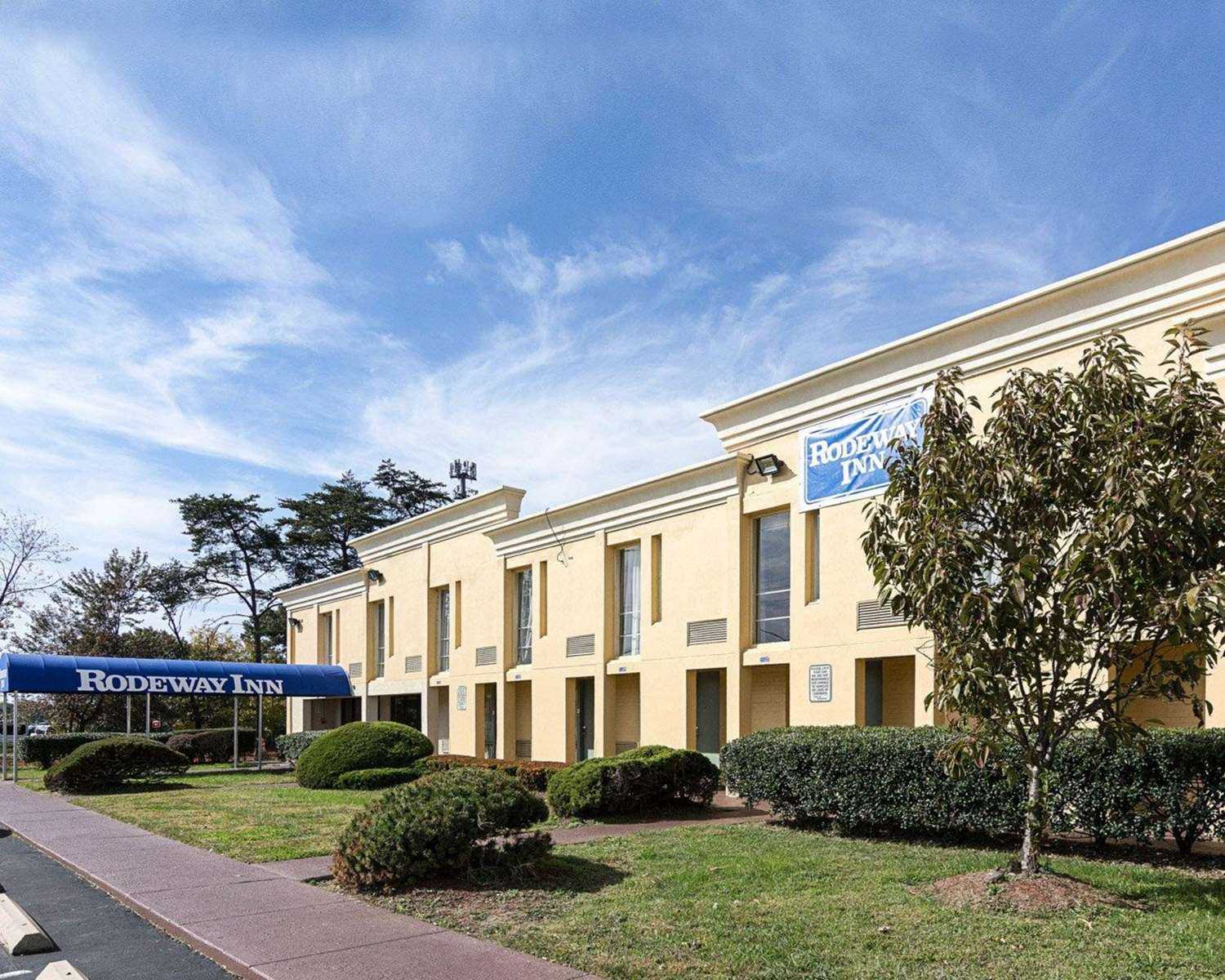 Rodeway Inn Joint Base Andrews Area en Camp Springs, MD