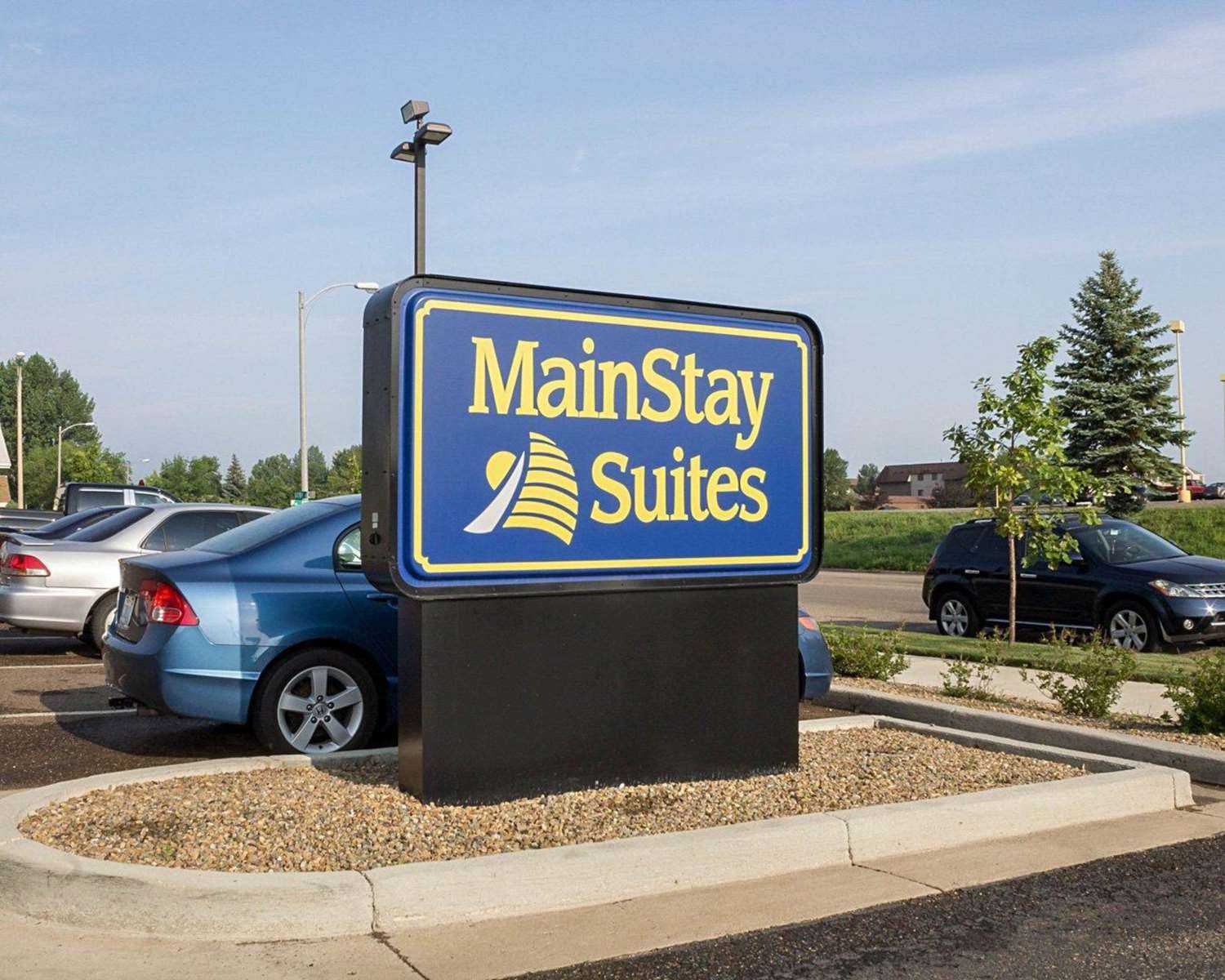 MainStay Suites Bismarck в Bismarck, ND